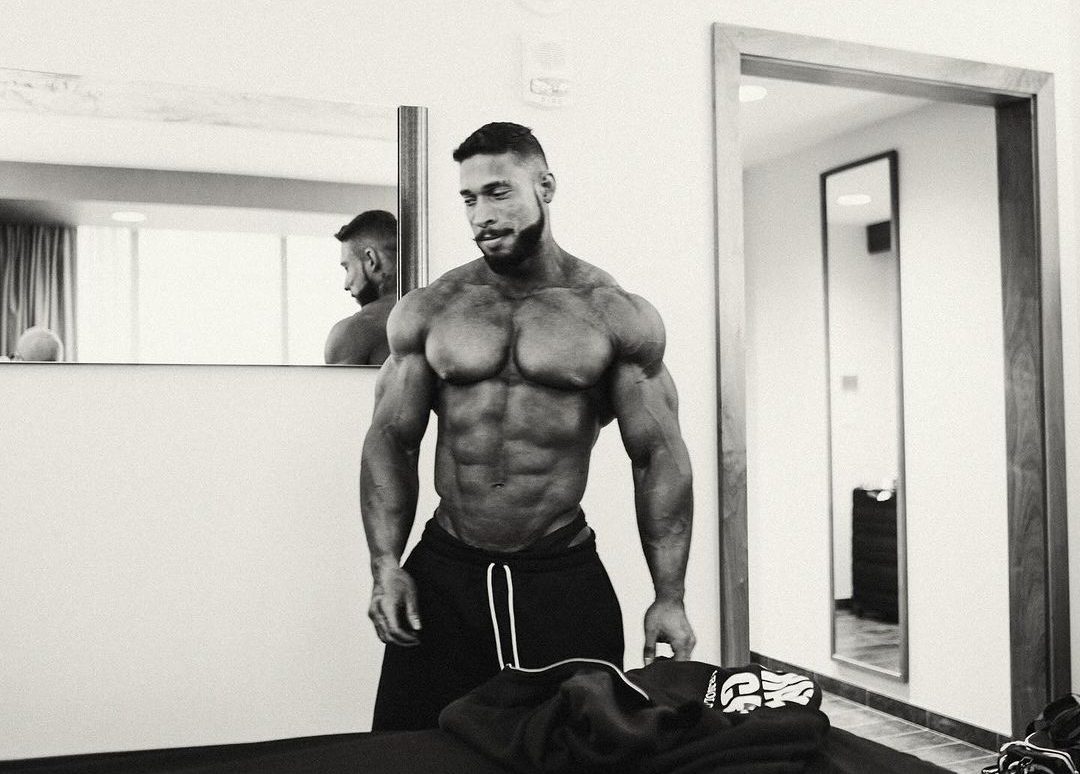 Ramon Dino revela drogas e anabolizantes que utiliza para competir no fisiculturismo