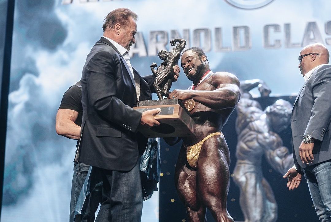 NOVO ADVERSÁRIO! Campeão do Olympia será rival de Rafael Brandão no Arnold Classic Brasil 2024