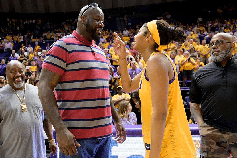 Angel Reese e Shaq tem relação de pai e filha