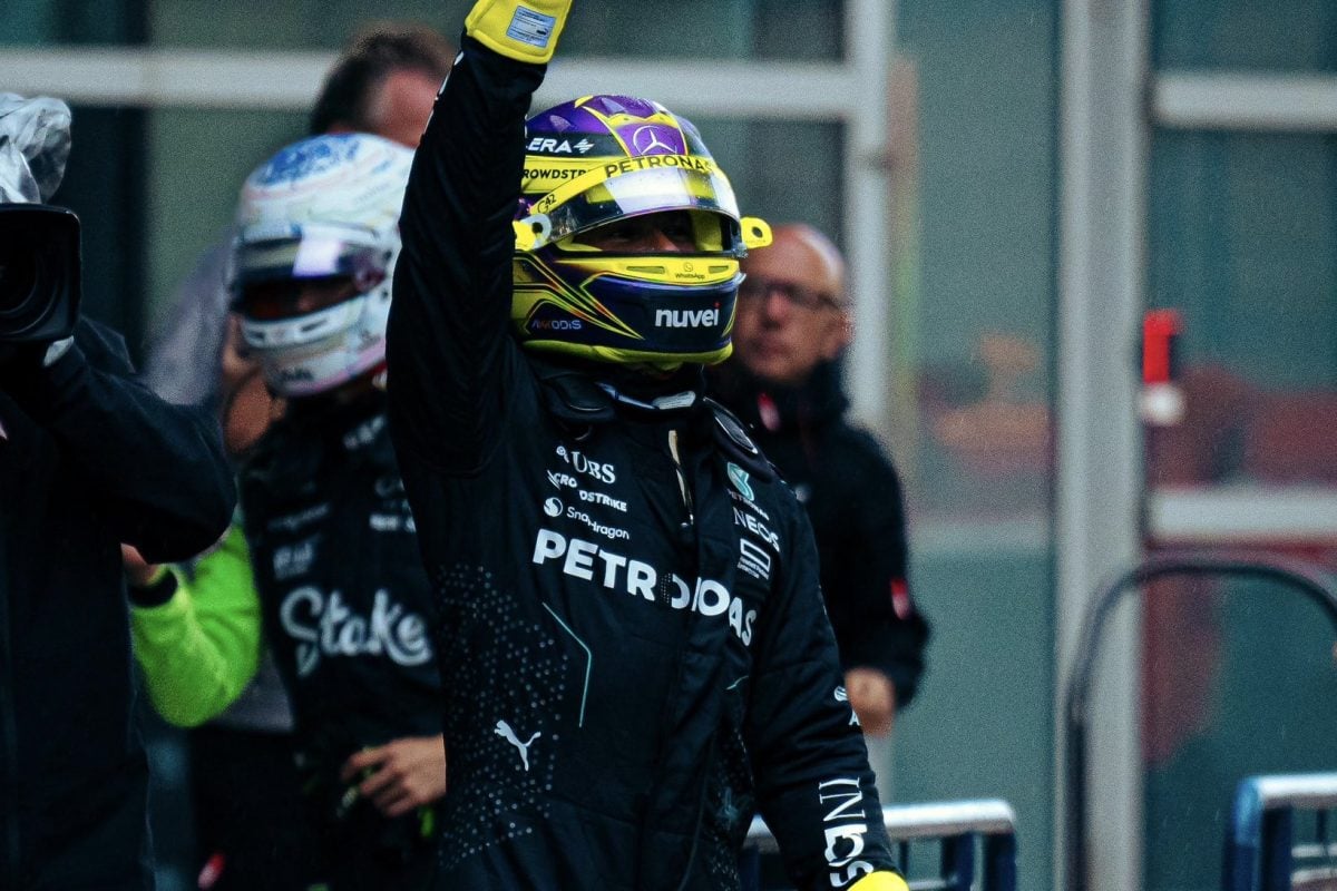 À la Ayrton! O verdadeiro motivo que Lewis Hamilton relembrou Senna no GP da China