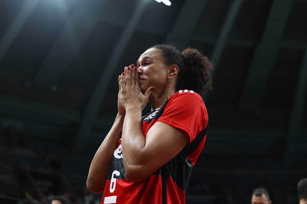 MARACANÃZINHO AOS PRANTOS! Juciely se despede do Flamengo após 14 anos: “Eu só queria dizer…”