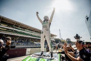 Gaetano Di Mauro faz relato emocionante após vitória heroica em Interlagos: “Vida de superação!”