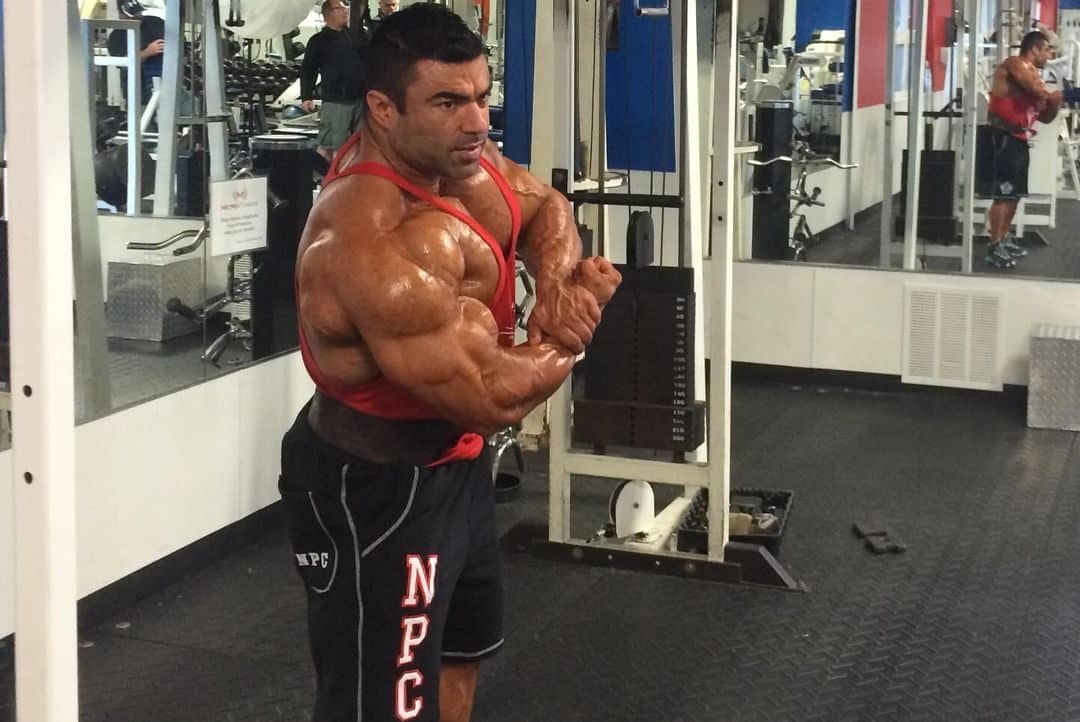 ÚLTIMA DANÇA? Eduardo Corrêa manda recado para o 7x campeão do Mr. Olympia, Flex Lewis: "Tá amarelando"