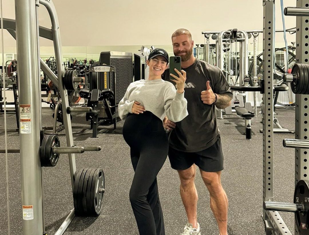 "Não vai ser fisiculturista!", Cbum fala sobre sua filha e decreta esporte inusitado para ela