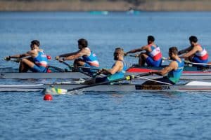 Atletas da Seleção Brasileira de Remo trocam Pré-Olímpico por resgates no Rio Grande do Sul