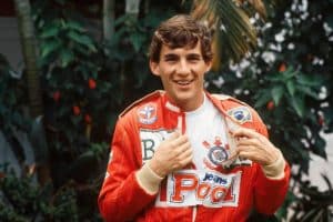 Futebol, basquete, automobilismo e mais! Veja as melhores homenagens a Ayrton Senna