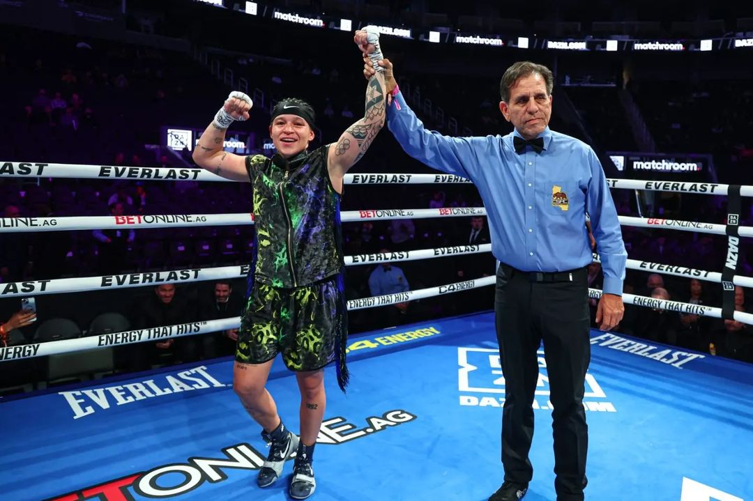 Bia Ferreira explica diferença entre o boxe olímpico e o profissional