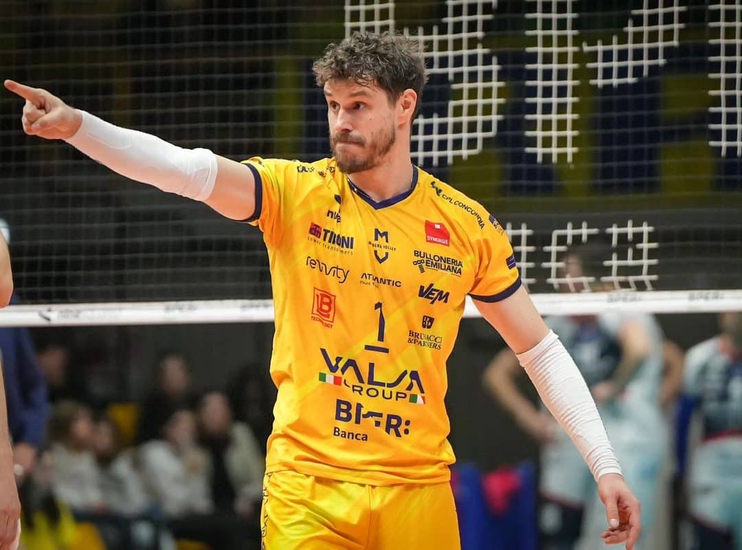Modena define argentino como substituto de Bruninho na Itália