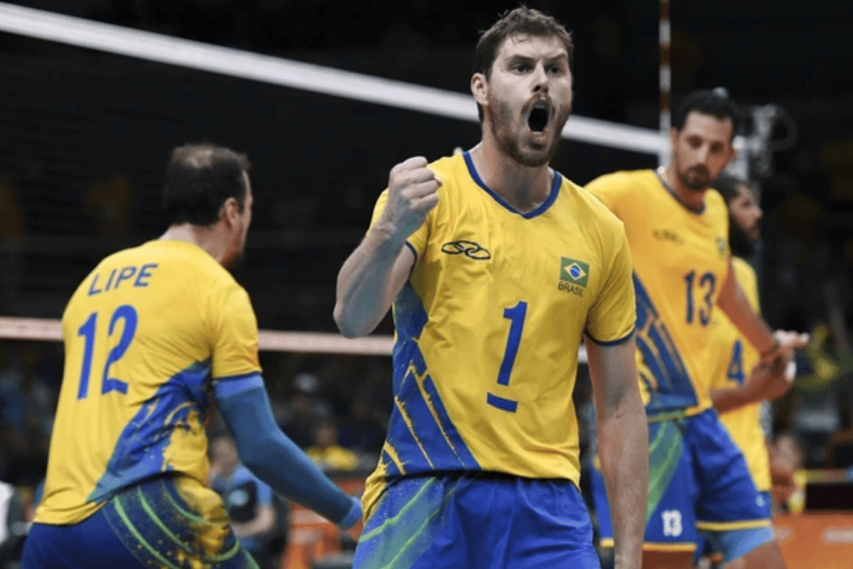 Bruninho é convocado por Serginho Escadinha e já tem data para estrear no Brasil