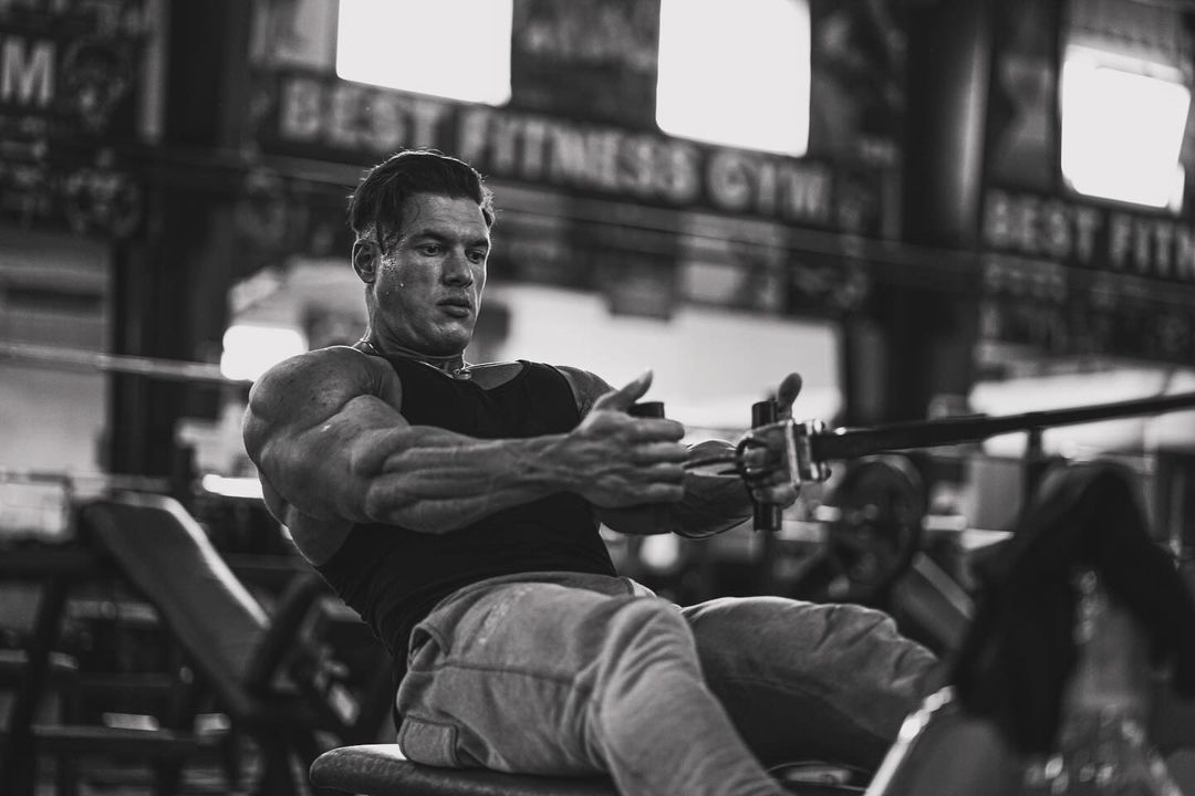 Derek Lunsford fala a verdade sobre Caike Pro sair da Men's Physique