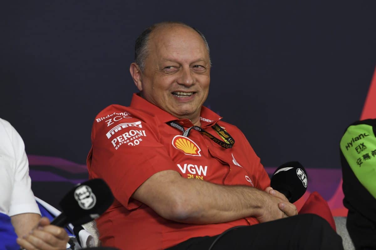 Chefe da Ferrari tira sarro da Mercedes após resultado do GP da Emilia-Romagna