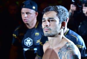 Vitória de Alexandre Pantoja! Veja quanto o brasileiro vai ganhar no UFC 301