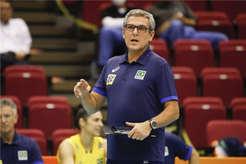 Péssima notícia para Zé Roberto! Jogadora sofre grave lesão e é cortada da Seleção