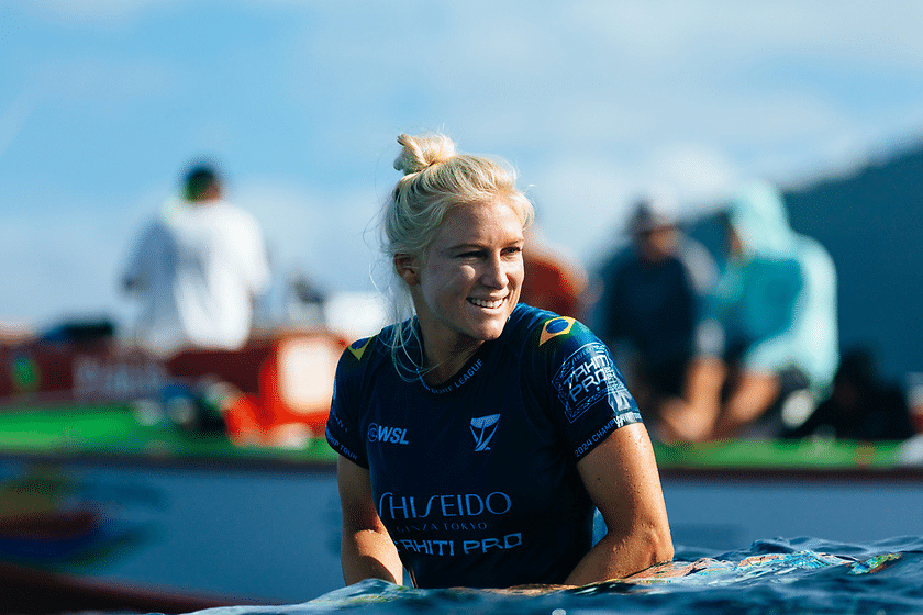 (Vídeo) Tatiana Weston-Webb faz 10 UNÂNIME, mas termina eliminada em Teahupo’o