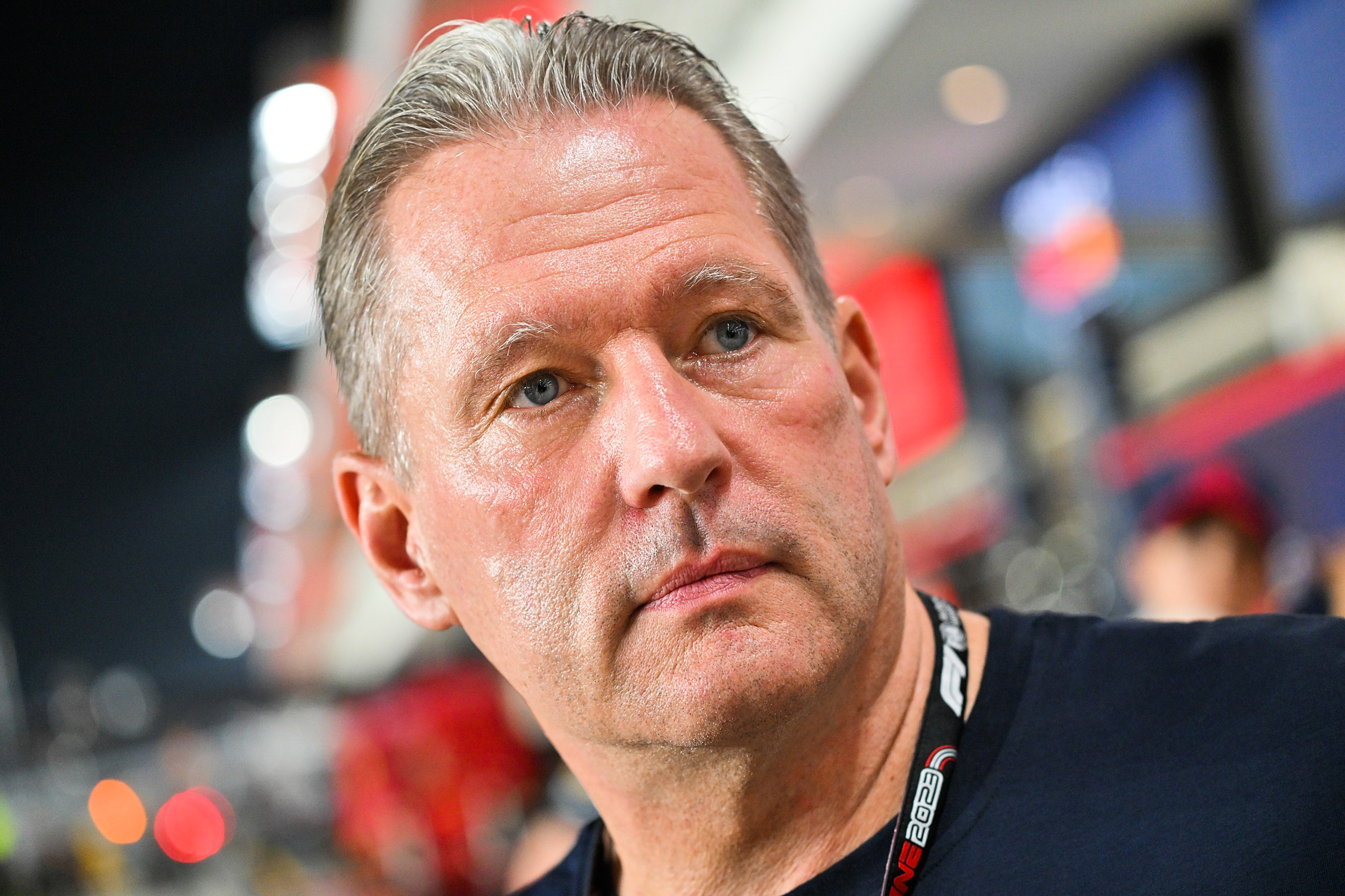 Pai de Max Verstappen cria polêmica com Red Bull após declaração: “Ele mascarou!”