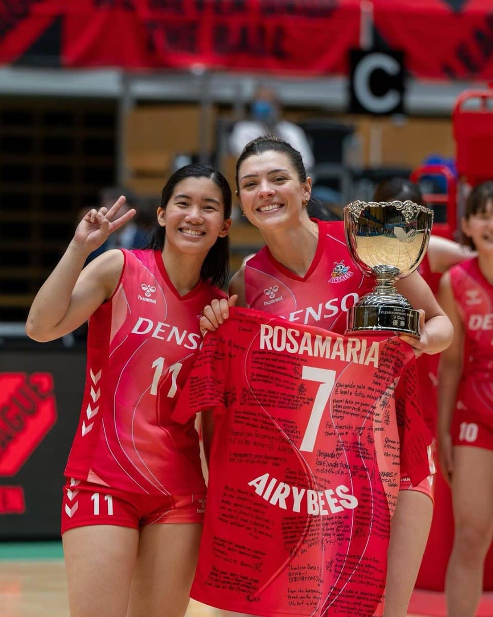 Rosamaria jogando no Japão tem prazo de validade? Jogadora fala a verdade em entrevista exclusiva