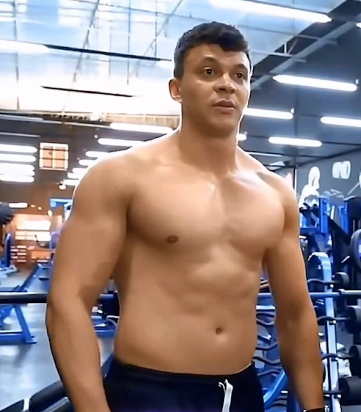 Shape do Júlio Cocielo está impressionante após parceria com Renato Cariani