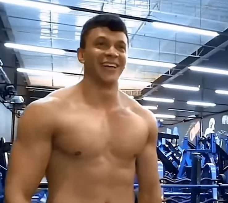 Shape do Júlio Cocielo está impressionante após parceria com Renato Cariani