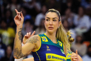 Com retorno em grande estilo, Thaísa solta o verbo: “Não interessa quem está em quadra!”