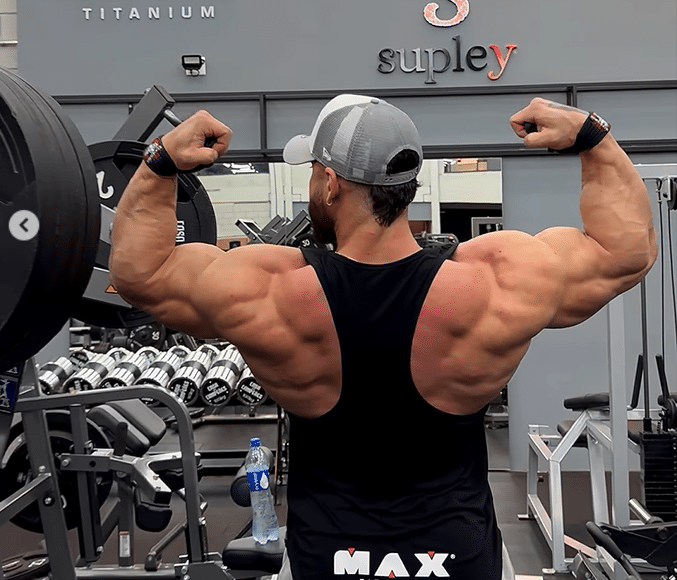 Treino fofo Fãs reagem ao treino de costas atual de Ramon Dino para o Mr. Olympia 2024