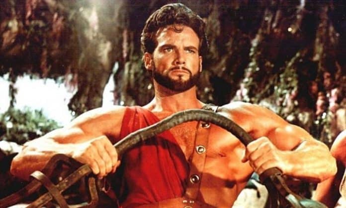 5 atores de Hollywood que foram fisiculturistas e você não sabia