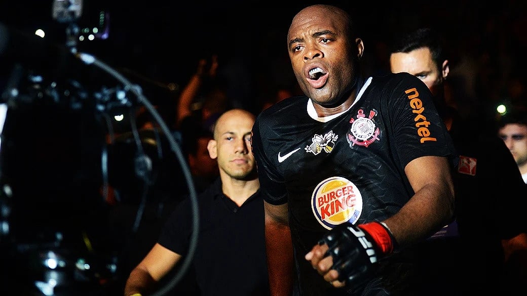 Anderson Silva fala sobre última luta no Brasil e revela desejo de lutar no Corinthians