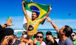 Entenda por que Filipe Toledo é considerado o rei do Rio em Saquarema