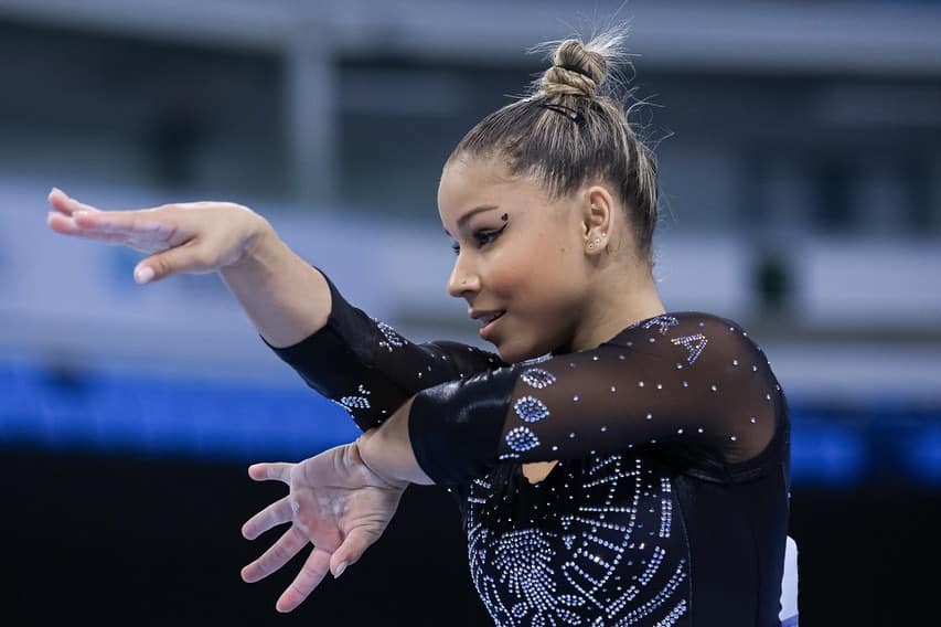 De volta, Flávia Saraiva faz reflexão: “Há muito tempo que a ginástica feminina poderia ter sido…”