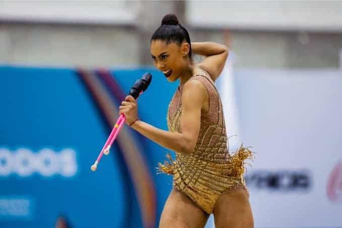 Bárbara Domingos atinge feito histórico no Pan-Americano de Ginástica Rítmica