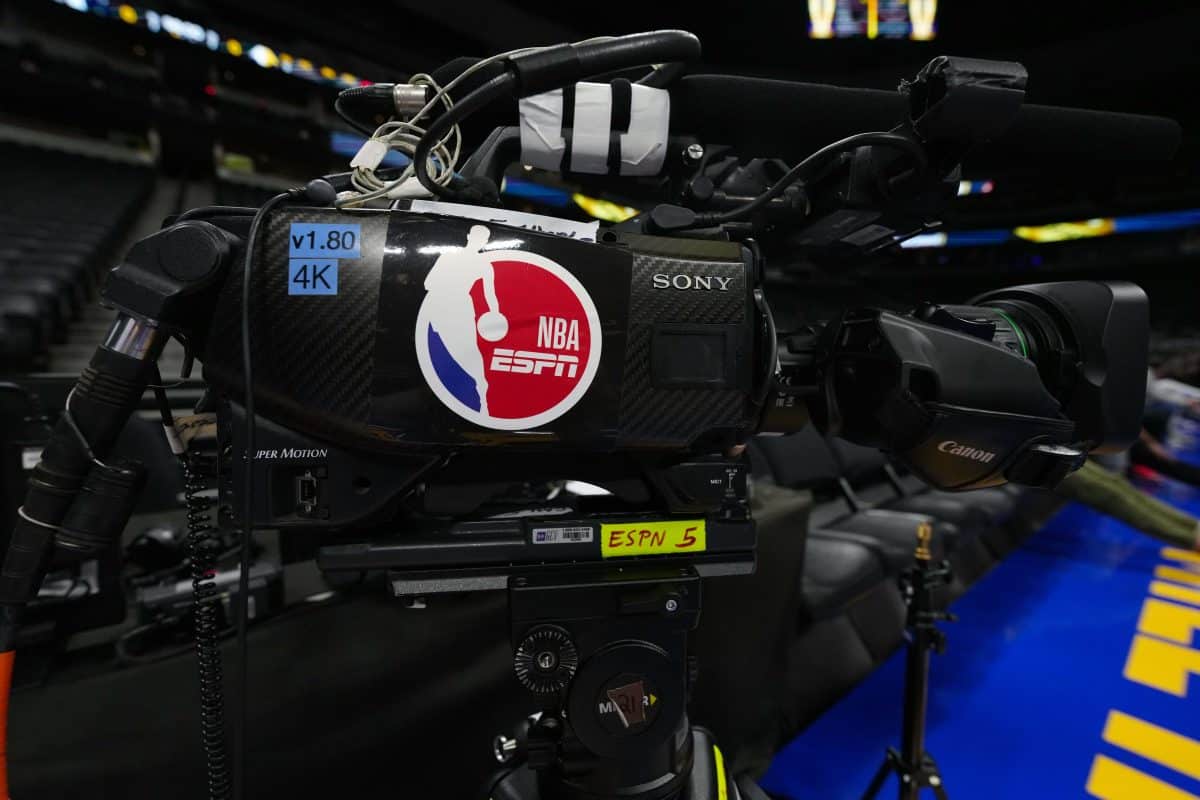 Onde assistir NBA ao vivo hoje? Programação, calendário e resultados da temporada (2025)