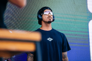 (Vídeo) Gabriel Medina é eliminado e torcida protesta contra os juízes