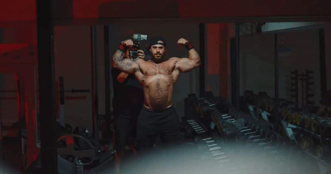 Leo Stronda mostra físico atual e assusta a internet! Vai competir