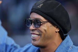 Depois de polêmica, Ronaldinho Gaúcho volta a atacar a Seleção Brasileira: “Uma vergonha!”