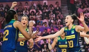 Técnico rival enaltece jogadora da Seleção Brasileira: “Filha do Deus do vôlei”