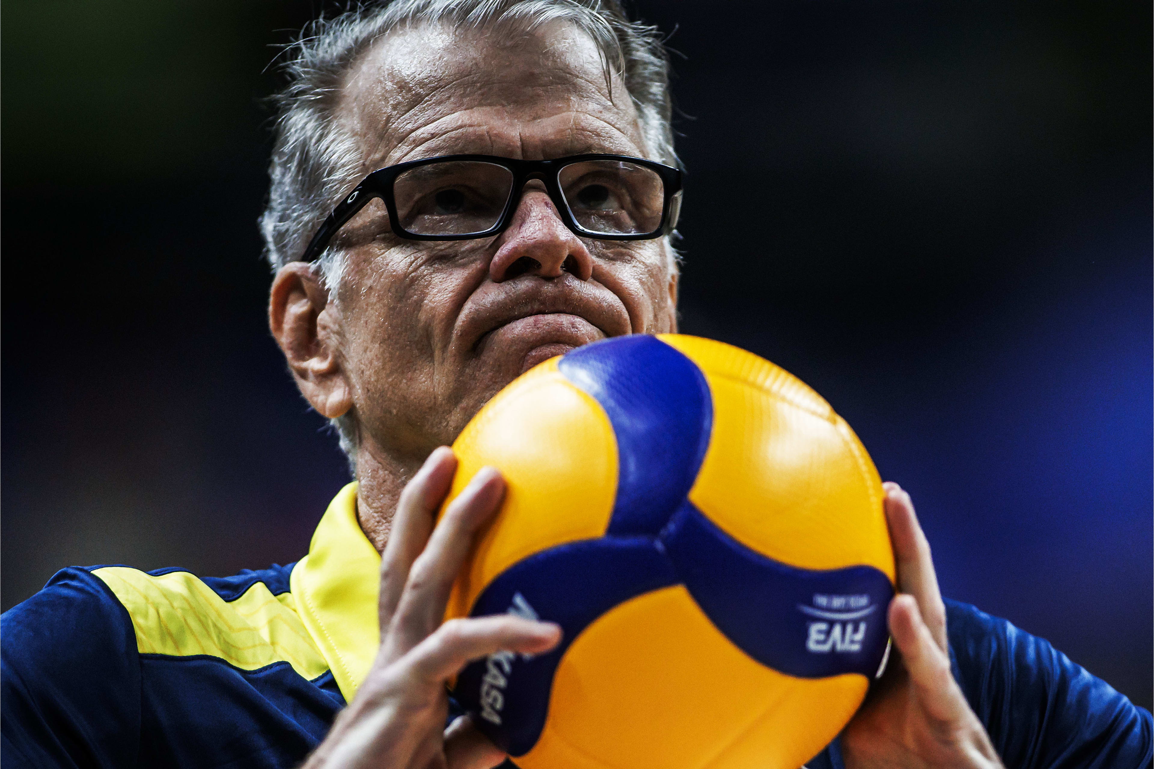 (Vídeo) Jogador se lesiona durante treino e preocupa Bernardinho para Paris 2024