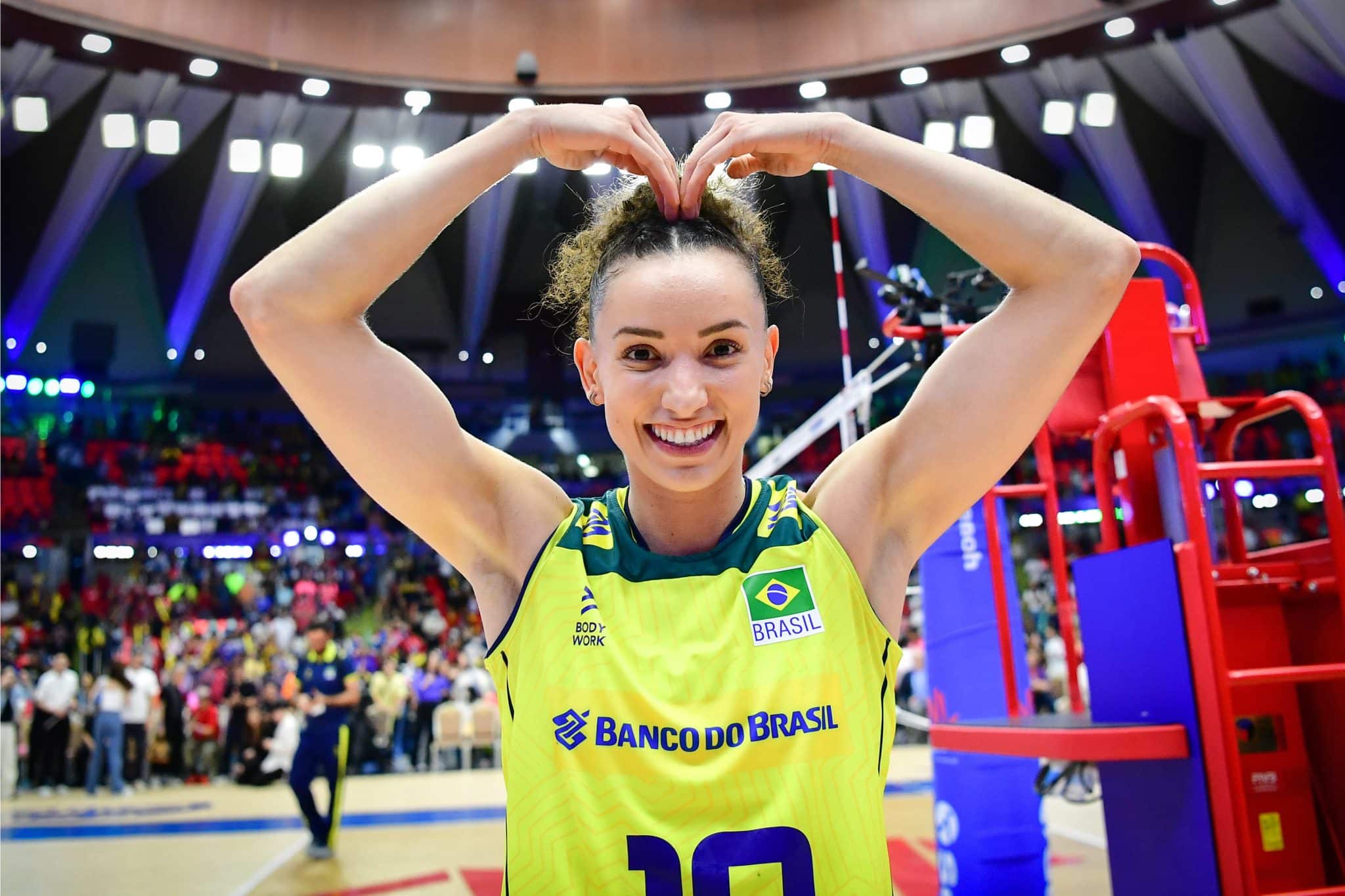 Gabi Guimarães fala a verdade sobre mudança para novo time e revela