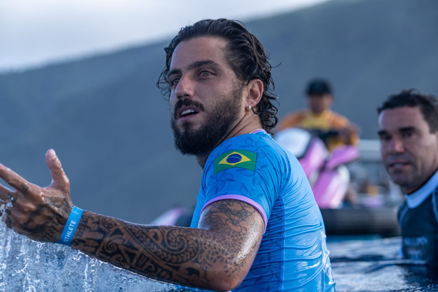 Filipe Toledo desabafa após eliminação na Olimpíada: “Eu fiquei olhando e…”