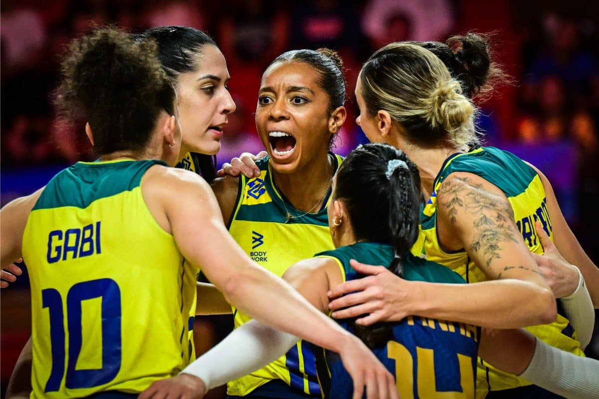 Fora da Olimpíada de Paris, jogadora da Seleção Brasileira posta indireta para Zé Roberto
