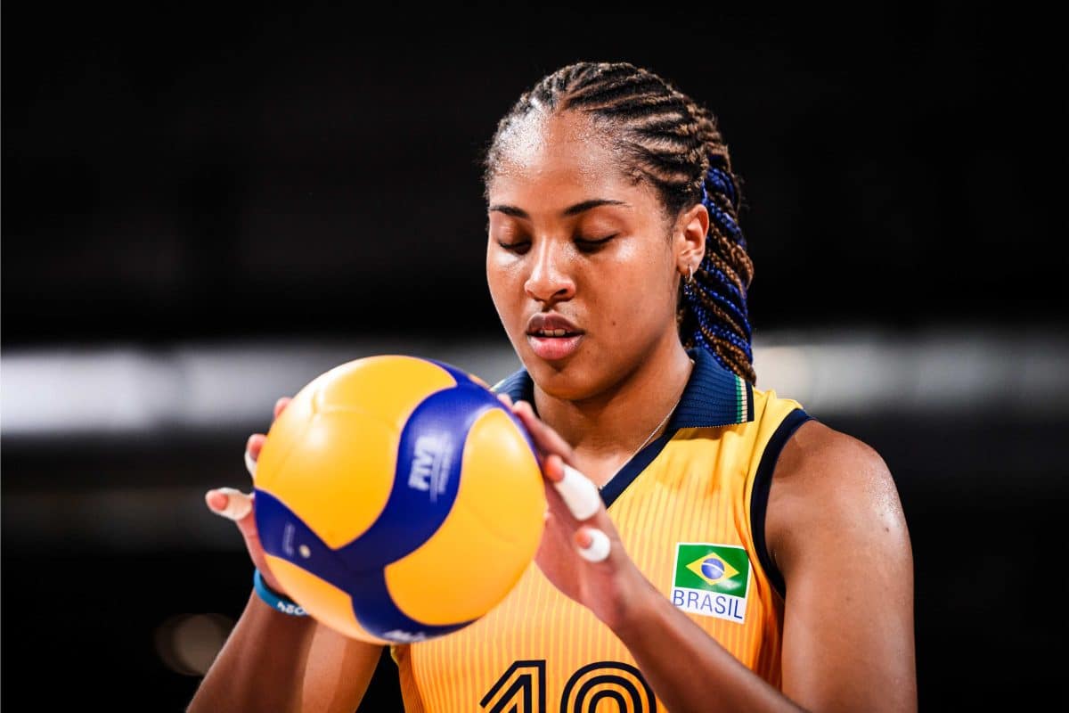 Ana Cristina revela o motivo que quase a fez desistir do vôlei: “Não poderia continuar daquela forma”