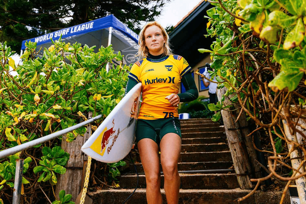 As 10 melhores surfistas do mundo da história e na atualidade (2025)