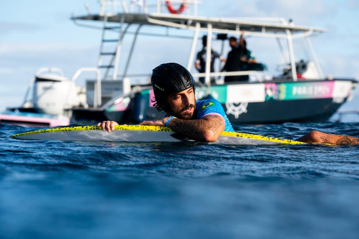 Piscina de ondas é a solução? Filipe Toledo comenta sobre a Olimpíada: “Seria a…”
