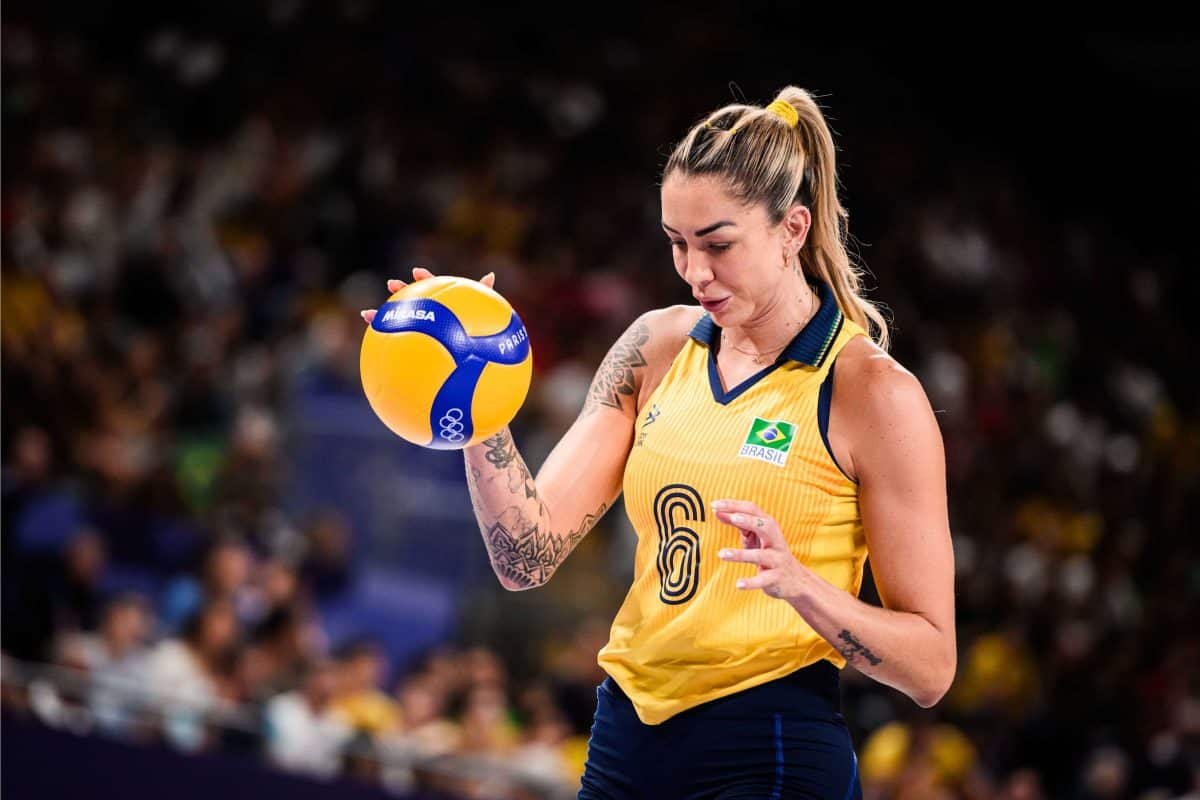 Thaisa abre o jogo sobre encerrar sua carreira: “Muito desgastante”