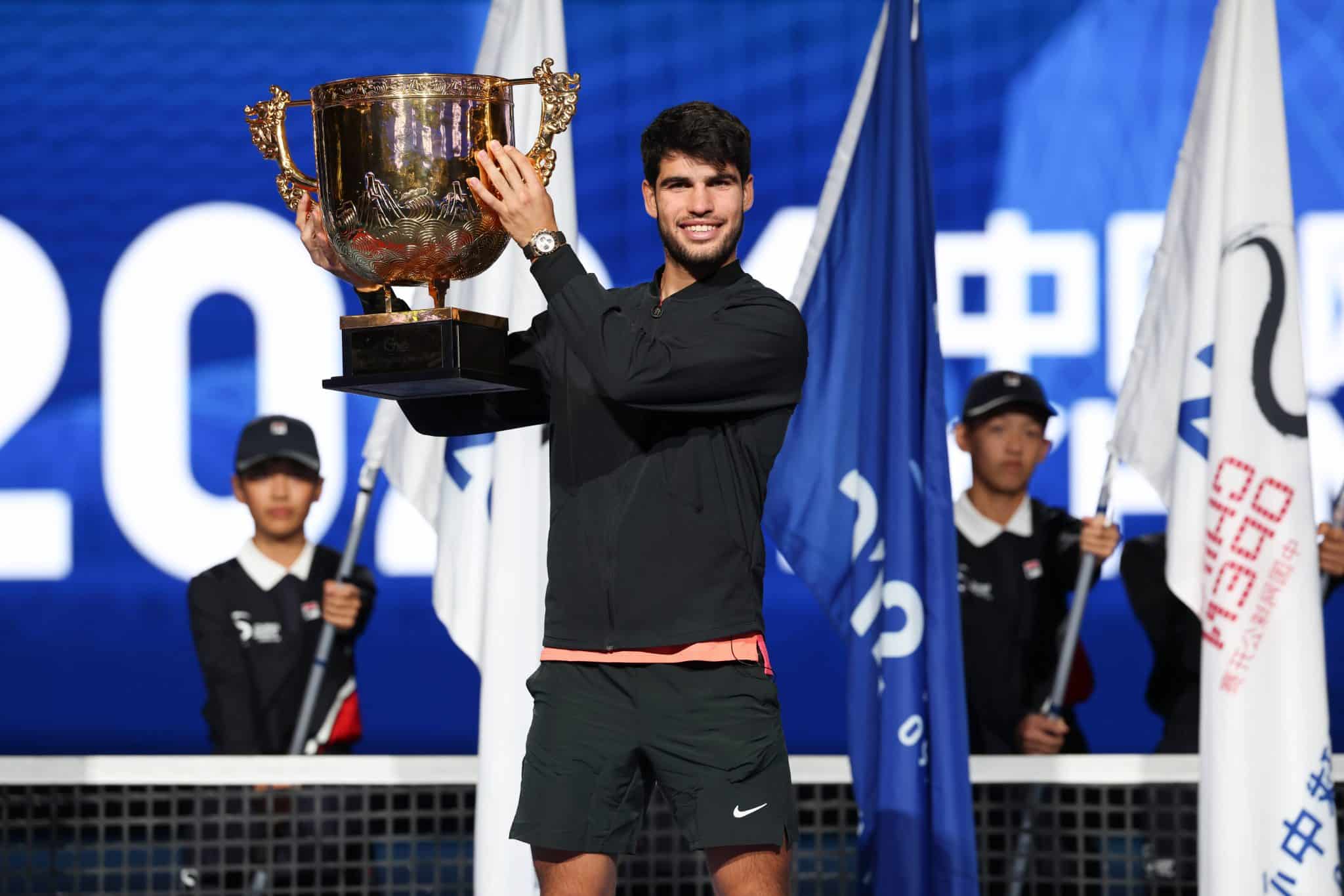 Carlos Alcaraz ([auto_last_update format="Y" before=""]): história, títulos e curiosidades