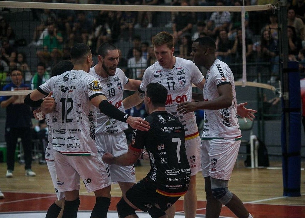 Conheça as 12 equipes que participam da Superliga Masculina de vôlei 2024/25