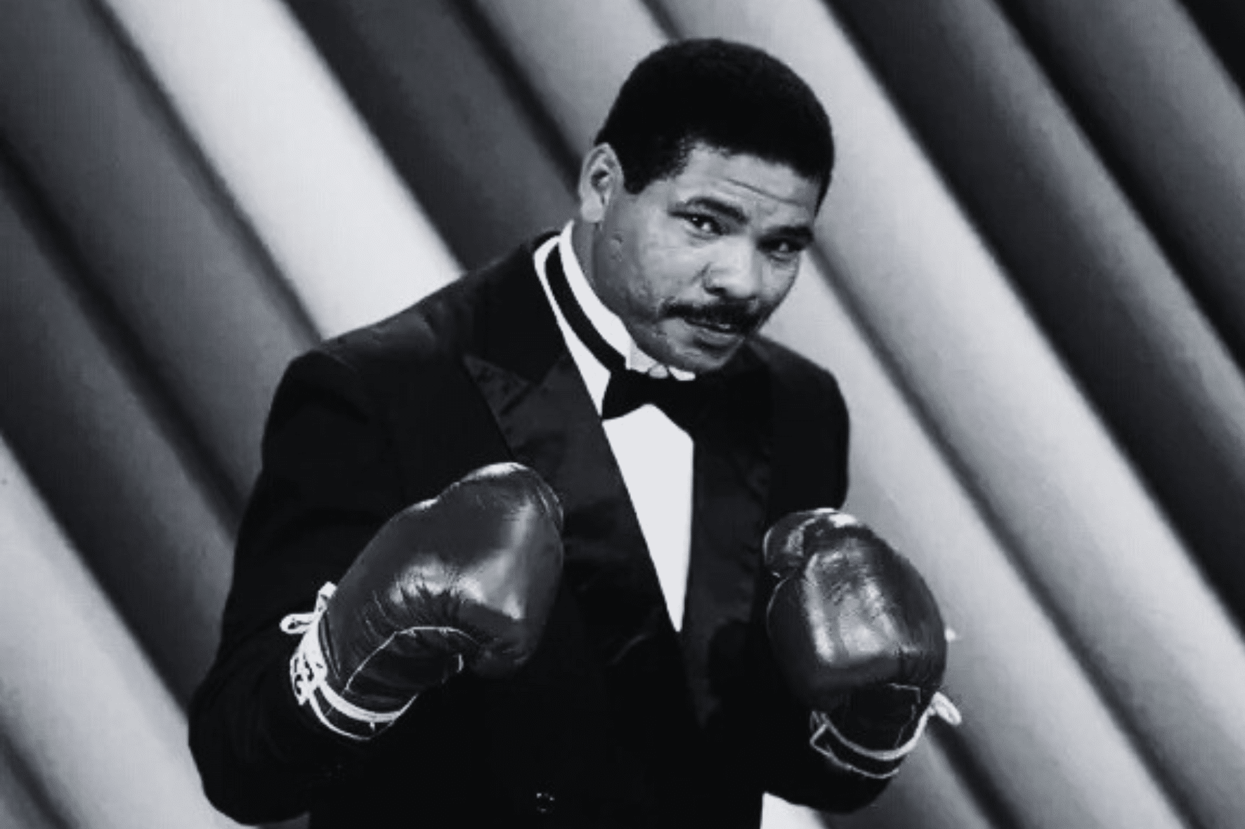 Lenda do boxe brasileiro, Maguila morre aos 66 anos