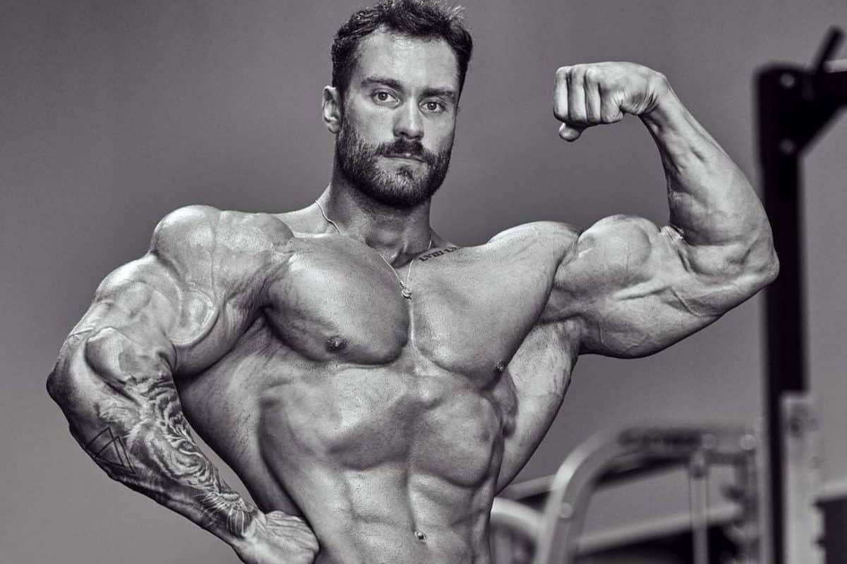 Chris Bumstead, o Cbum (2025): história, títulos, rivalidade com Ramon Dino no Mr. Olympia e curiosidades