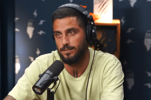Anti-doping no surf: Filipe Toledo explica sistema ‘tornozeleira eletrônica’: “É sinistro”