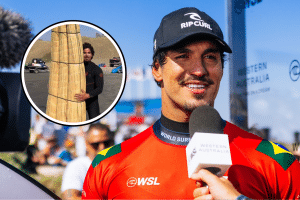 (Vídeo) Gabriel Medina surfa com ‘prancha’ ancestral no Peru