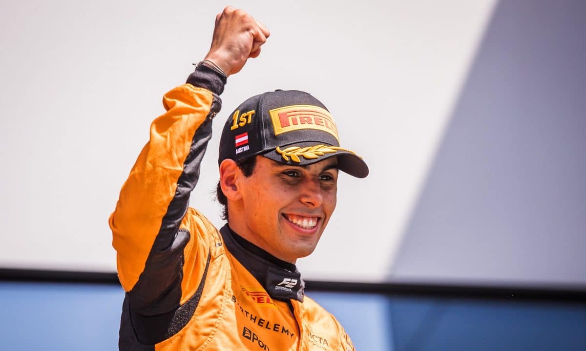 “Não entraram pra brincadeira”, Reginaldo Leme aposta em Bortoleto queimando etapas na Audi Sauber