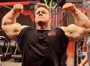 (Vídeo) Fisiculturista Joan Pradells mostra estrago em sua academia com inundações na Espanha